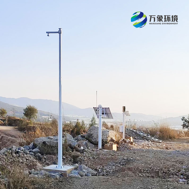 水文+GNSS位移監(jiān)測(cè)站+雨量監(jiān)測(cè)站